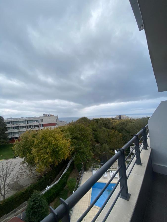 Apartments Danita & Restaurant&Pool Bar Varna Eksteriør billede